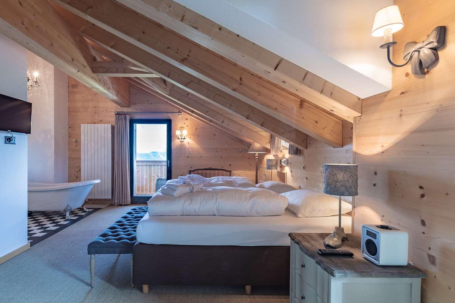 Rinderberg Swiss Alpine Lodge Zweisimmen Ngoại thất bức ảnh