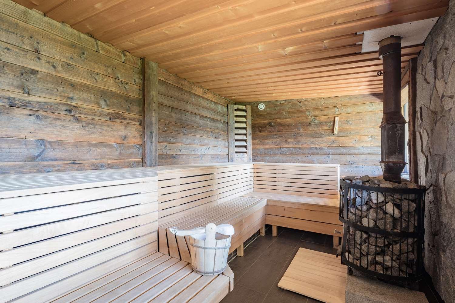 Rinderberg Swiss Alpine Lodge Zweisimmen Ngoại thất bức ảnh