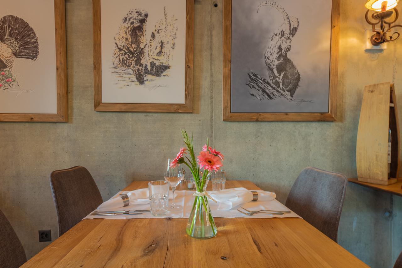 Rinderberg Swiss Alpine Lodge Zweisimmen Ngoại thất bức ảnh
